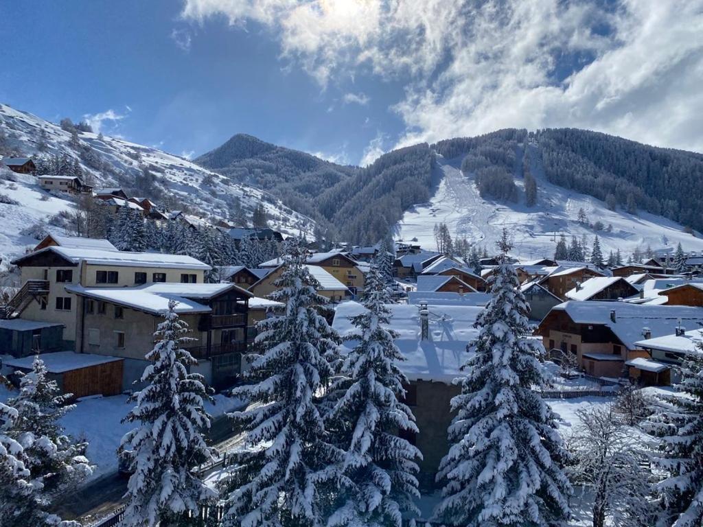Hotel 16 | 150 Montagne & Spa Nuxe Vars Kültér fotó